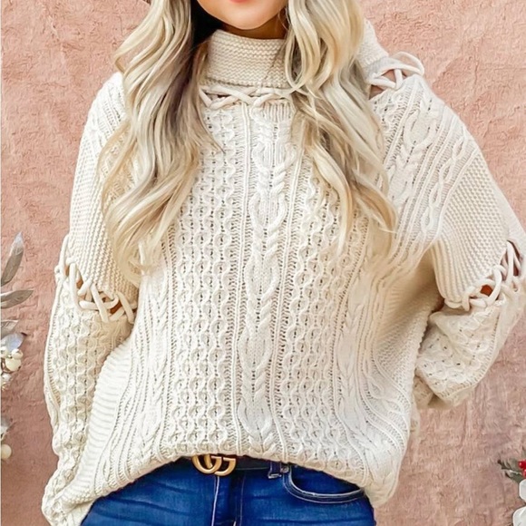 Beige Cable Knit Detail Turtleneck Sweater - Picture 2 of 5